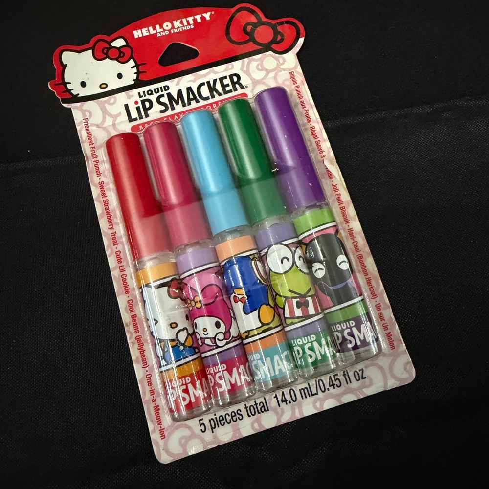 Sanrio Hello Kitty and Friends Liquid Lip Smacker 5 Piece Flavored Gloss Set